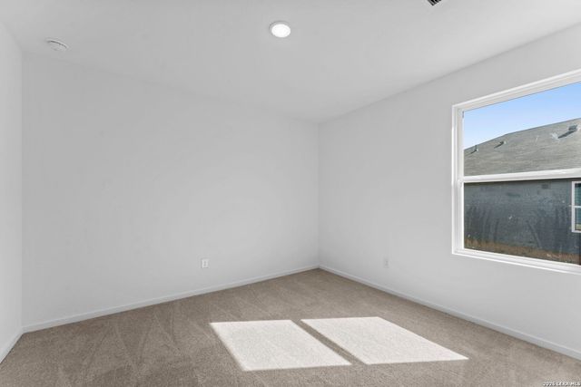 114 Ellendale Place, Fredericksburg, TX 78624