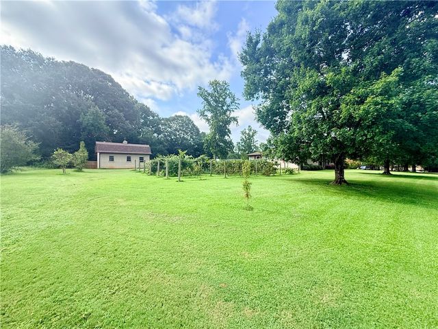107 Stonebrook Drive, Seneca, SC 29672