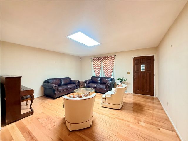107 Stonebrook Drive, Seneca, SC 29672