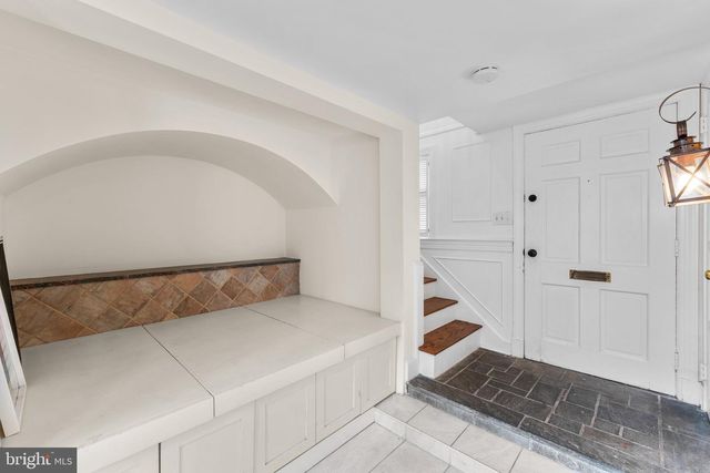 3341 DENT PL NW, Washington, DC 20007