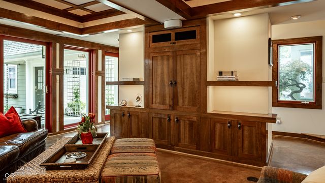 1138 E 58th Street, Indianapolis, IN 46220