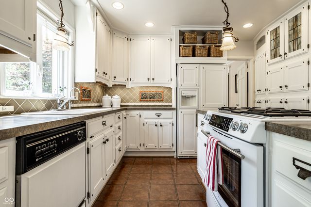 1138 E 58th Street, Indianapolis, IN 46220