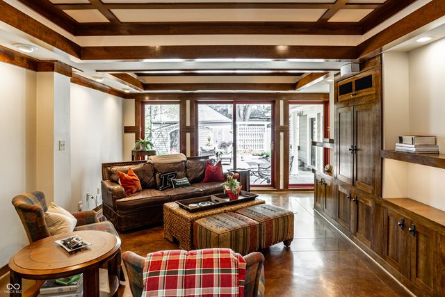 1138 E 58th Street, Indianapolis, IN 46220