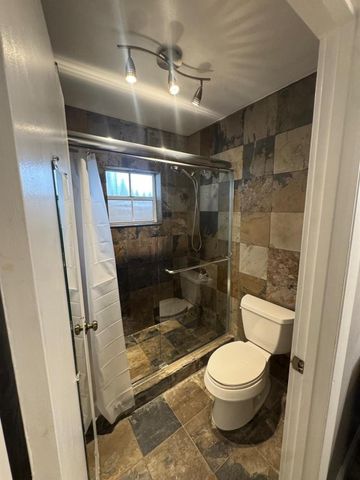 4345 SW 72nd Terrace, Davie, FL 33314