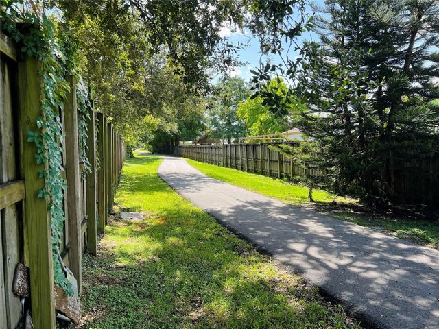 4345 SW 72nd Terrace, Davie, FL 33314