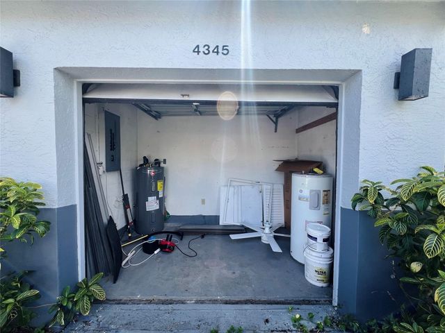 4345 SW 72nd Terrace, Davie, FL 33314