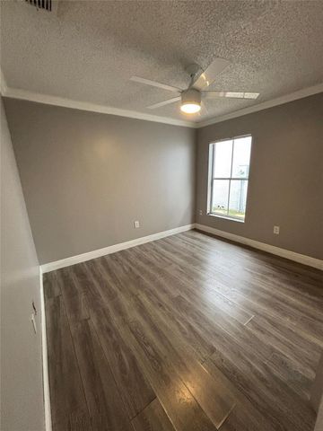 4345 SW 72nd Terrace, Davie, FL 33314