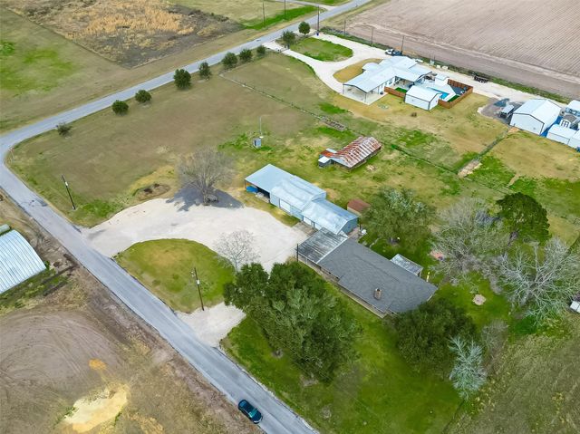2555 Straznicky Road, Beasley, TX 77417