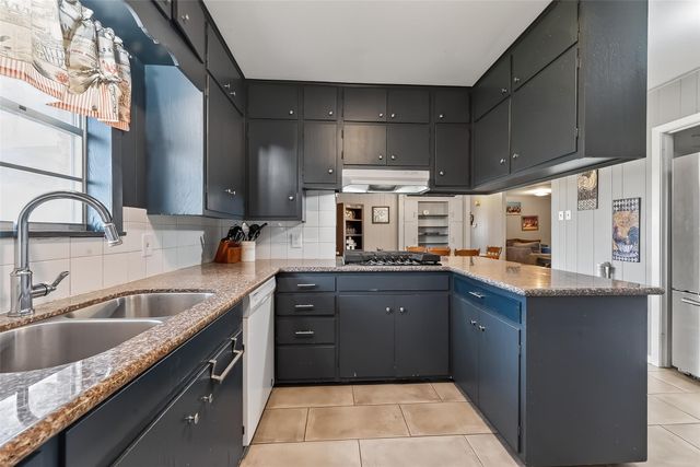 2555 Straznicky Road, Beasley, TX 77417