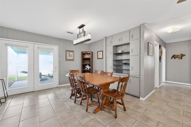 2555 Straznicky Road, Beasley, TX 77417