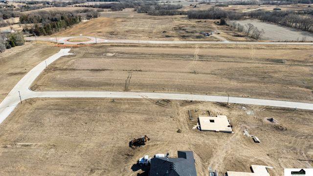 2111 S 96 Street, Lincoln, NE 68520