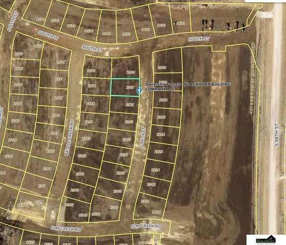 2111 S 96 Street, Lincoln, NE 68520