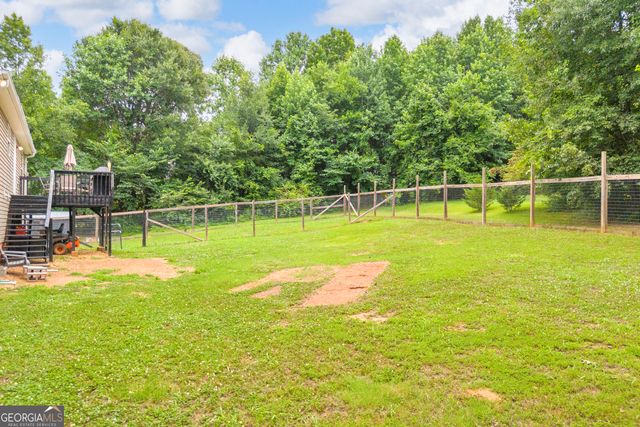 259 Beacon Drive, Maysville, GA 30558