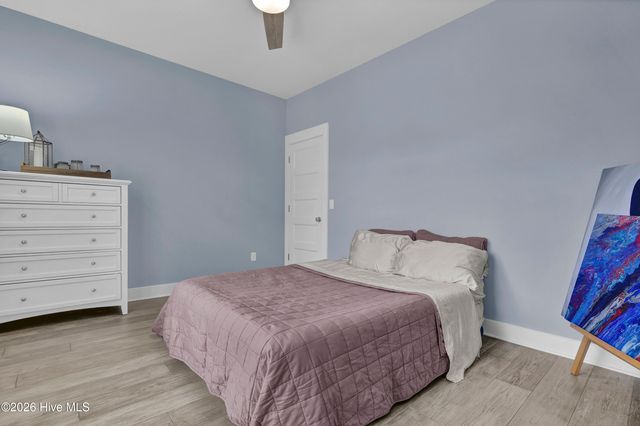 346 Shore Point Drive, Wilmington, NC 28411