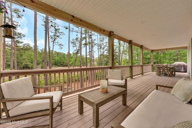 346 Shore Point Drive, Wilmington, NC 28411