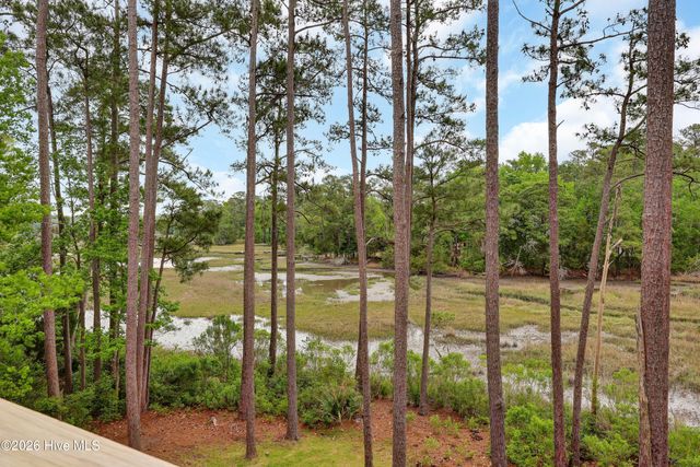 346 Shore Point Drive, Wilmington, NC 28411