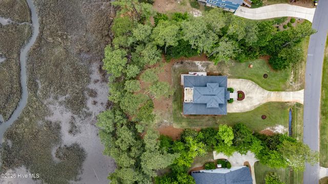 346 Shore Point Drive, Wilmington, NC 28411