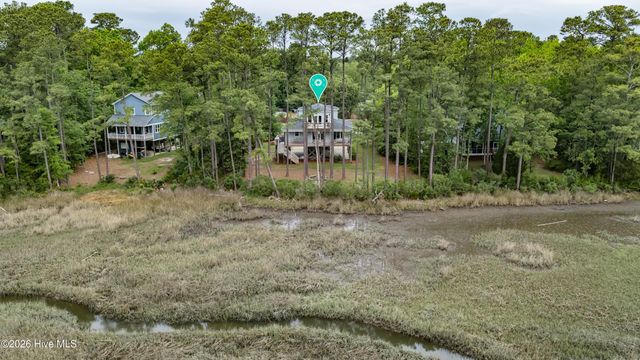 346 Shore Point Drive, Wilmington, NC 28411