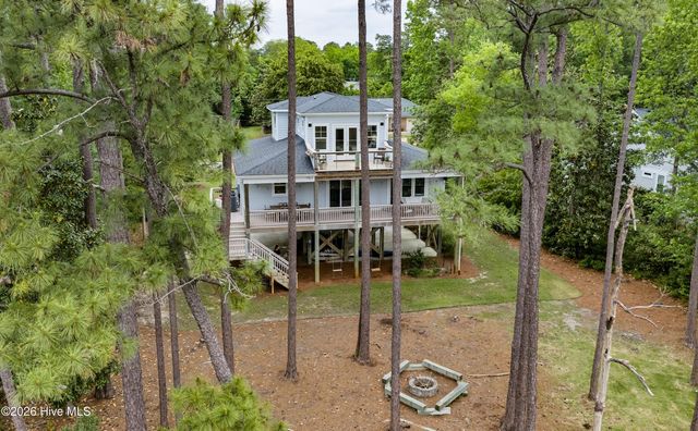 346 Shore Point Drive, Wilmington, NC 28411