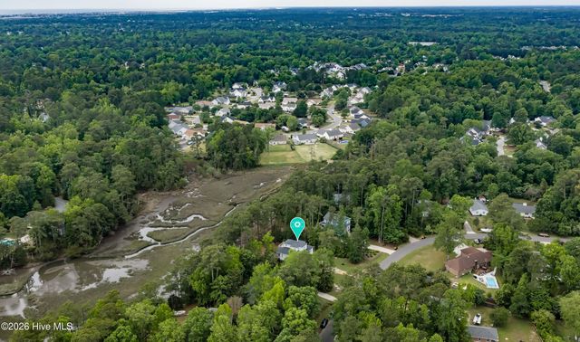 346 Shore Point Drive, Wilmington, NC 28411