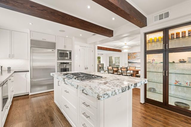 2315 Ella Lee Lane, Houston, TX 77019