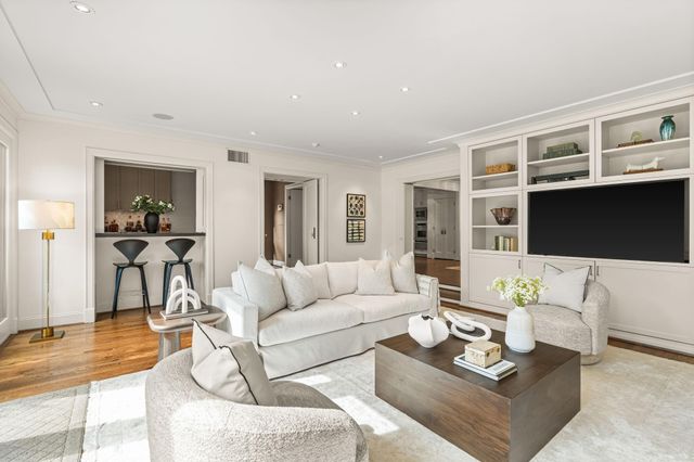 2315 Ella Lee Lane, Houston, TX 77019