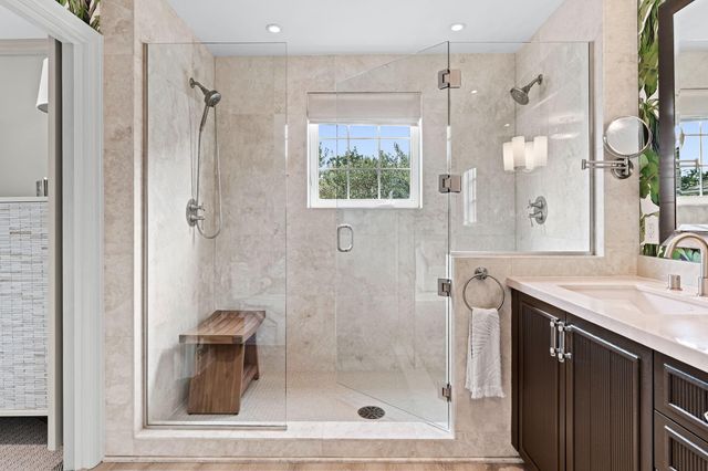 2315 Ella Lee Lane, Houston, TX 77019