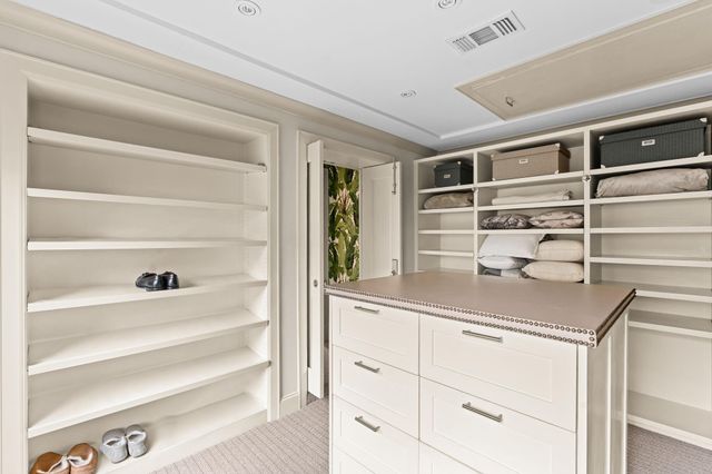 2315 Ella Lee Lane, Houston, TX 77019