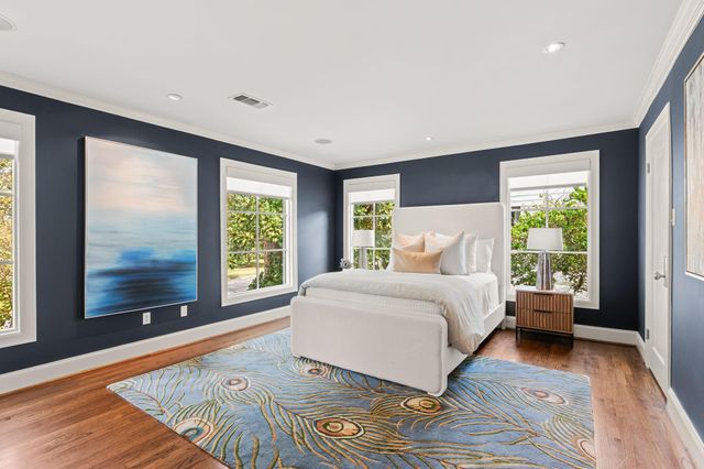 2315 Ella Lee Lane, Houston, TX 77019