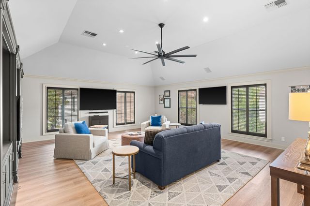 2315 Ella Lee Lane, Houston, TX 77019