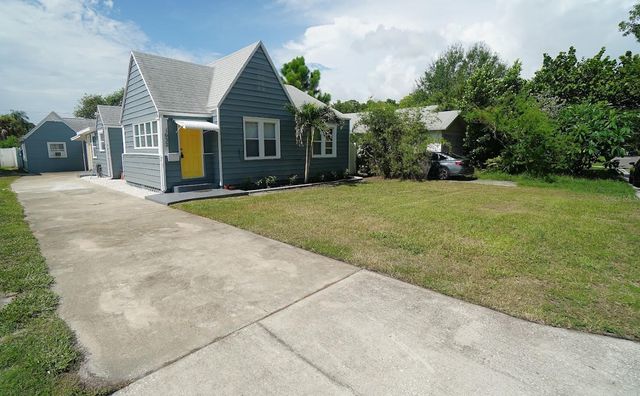 1632 27TH AVENUE N, St Petersburg, FL 33713