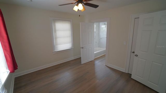 1632 27TH AVENUE N, St Petersburg, FL 33713
