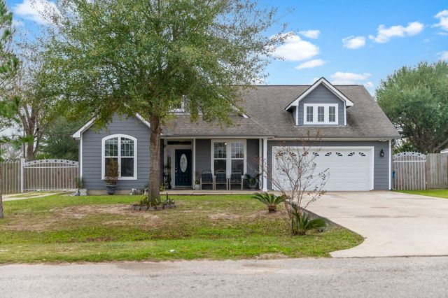 515 Dahila Street, Waller, TX 77484