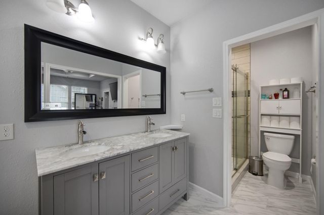 515 Dahila Street, Waller, TX 77484