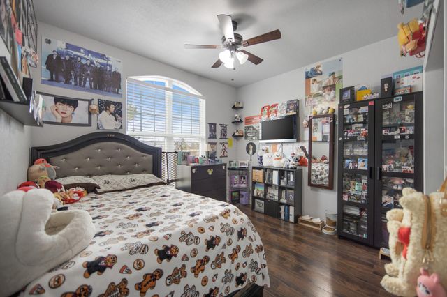 515 Dahila Street, Waller, TX 77484