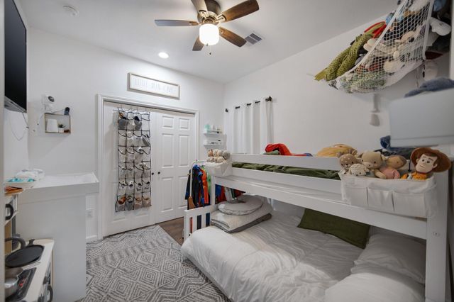 515 Dahila Street, Waller, TX 77484