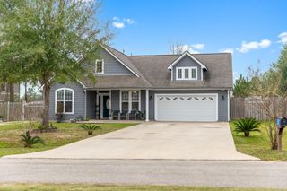 515 Dahila Street, Waller, TX 77484