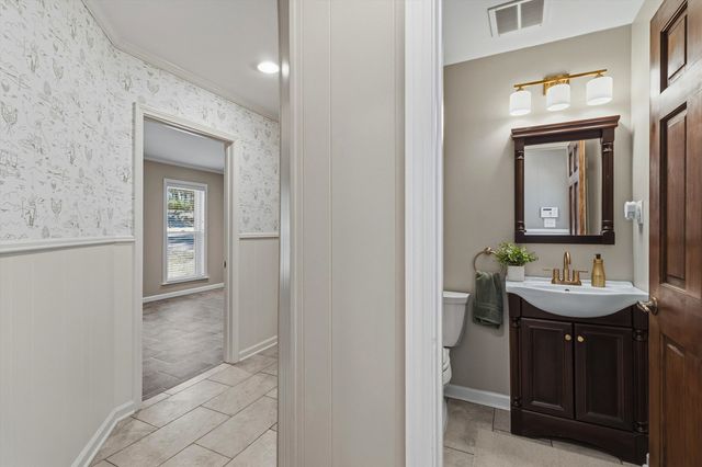 2485 COUNTRYWOOD PKY, Memphis, TN 38016