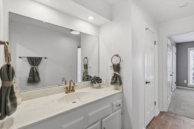 2485 COUNTRYWOOD PKY, Memphis, TN 38016