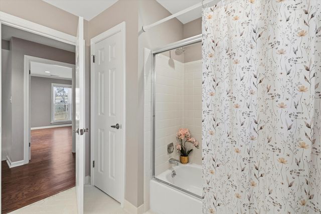 2485 COUNTRYWOOD PKY, Memphis, TN 38016