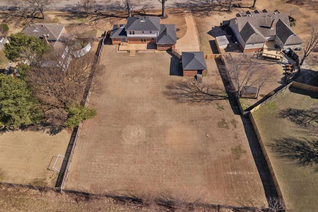 2485 COUNTRYWOOD PKY, Memphis, TN 38016