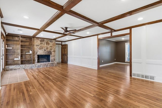 2485 COUNTRYWOOD PKY, Memphis, TN 38016