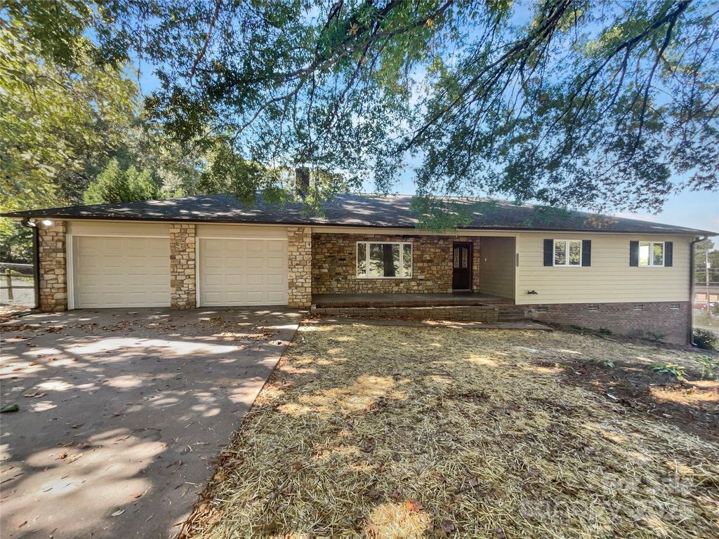 130 Boulder Drive, Lincolnton, NC 28092