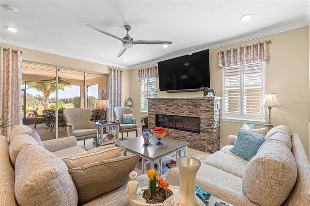 9271 SW 89TH STREET ROAD, Ocala, FL 34481