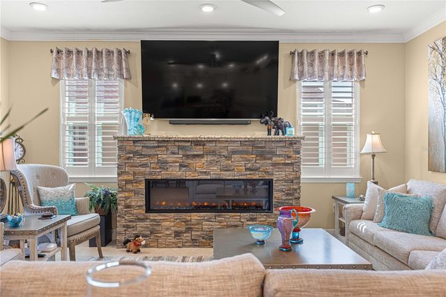 9271 SW 89TH STREET ROAD, Ocala, FL 34481