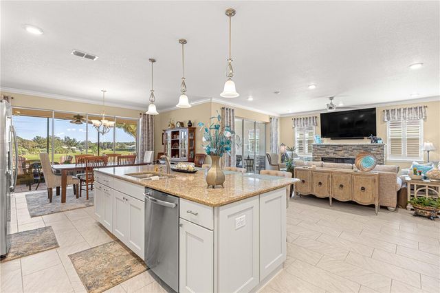 9271 SW 89TH STREET ROAD, Ocala, FL 34481