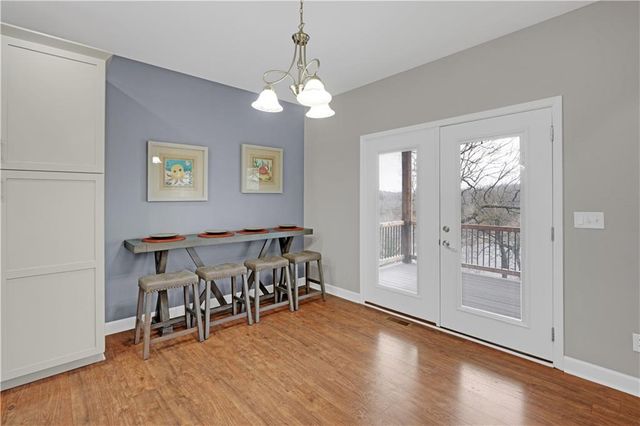 27487 Isabella Lane, Warsaw, MO 65355