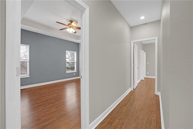 27487 Isabella Lane, Warsaw, MO 65355