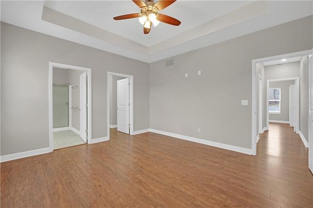 27487 Isabella Lane, Warsaw, MO 65355