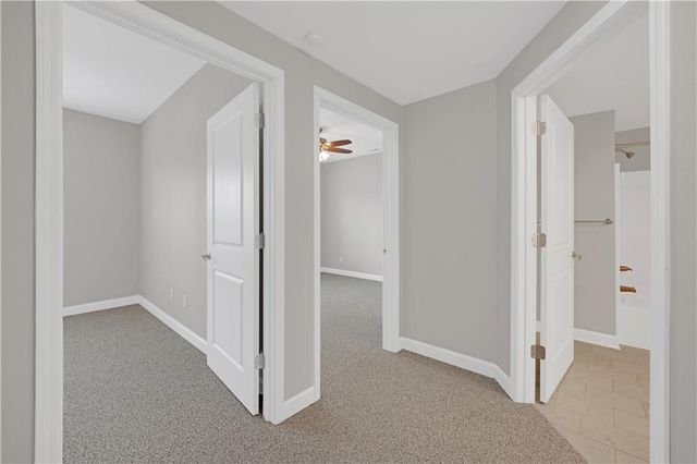 27487 Isabella Lane, Warsaw, MO 65355